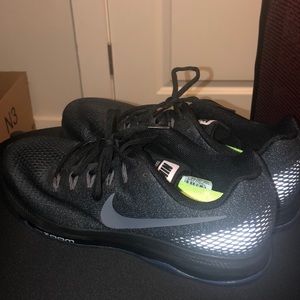 Men’s Nike Zoom All Out Running Shoes